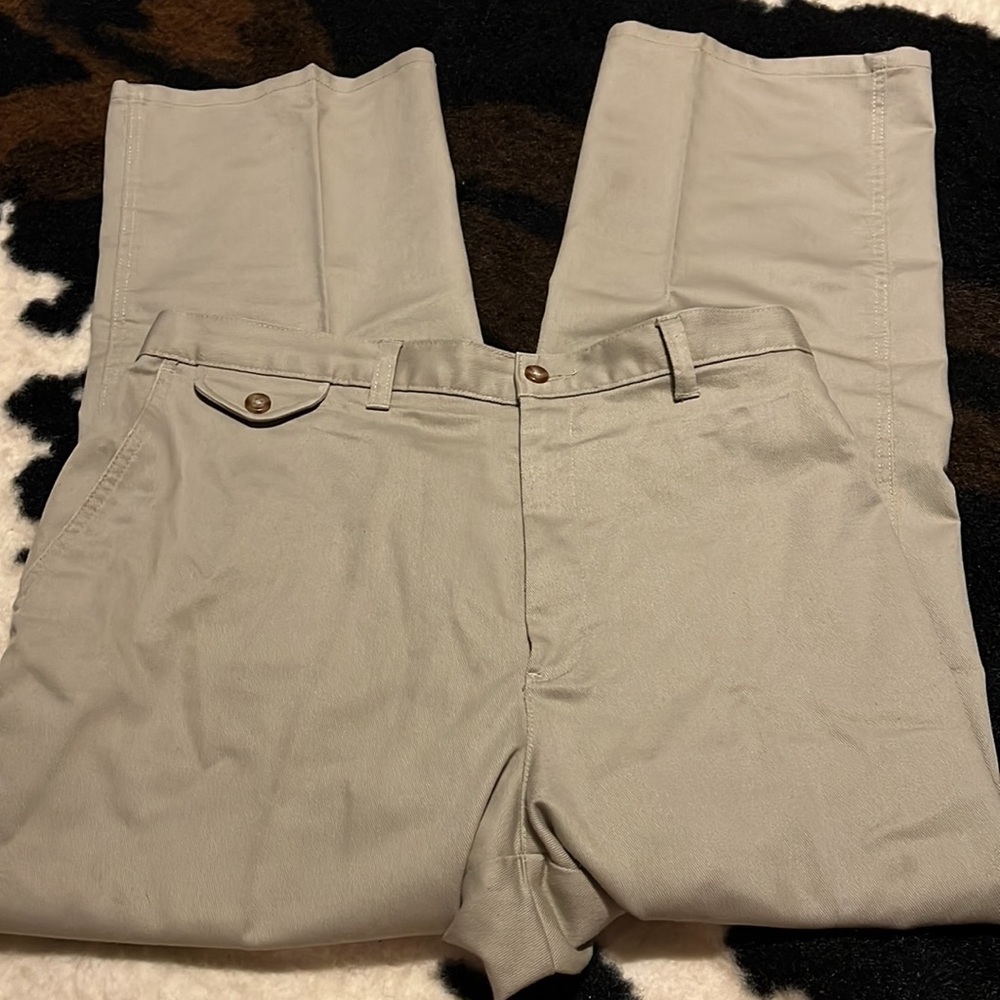 Khaki dress pants size 38-S - Picture 2 of 5